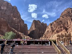 -天山神秘大峡谷