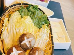 -鲜念蒸汽石锅鱼(红山6979店)