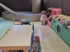 -水桶王国主题餐厅·聚会·生日派对·亲子活动·家庭套餐(亚龙湾希尔顿店)