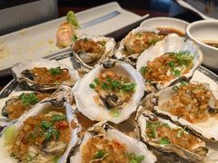 蒜蓉炭烤生蚝-一本魅·日式料理