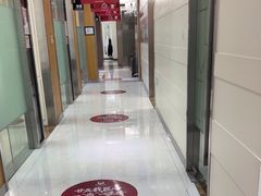 -雅悦齿科(顾村公园店)