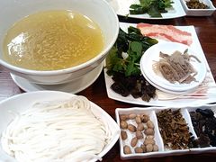 -桥香园正宗过桥米线(机场五店)