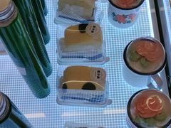 -红星前进面包牛奶公司(君太店)