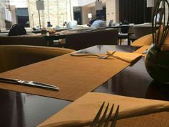 -云庭咖啡厅· 中航泊悦酒店(虹桥T2店)