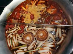 -湊湊火锅·茶憩(打浦桥日月光店)