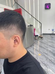 -星座接发烫染美发超市