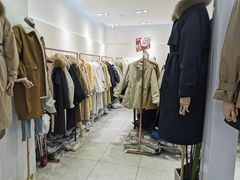 -意法服饰城