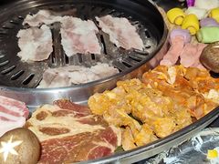 -哈哈碳都·牛肋条无限自助烤肉(宝龙店)