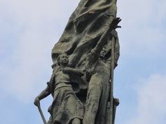 -人民防洪胜利纪念塔