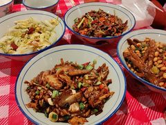 -荆九爷爆炒桥头三嫩(云南北路店)
