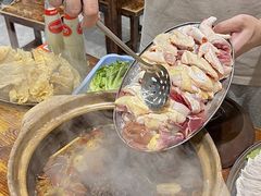 -威邵鸡煲(西华路总店)