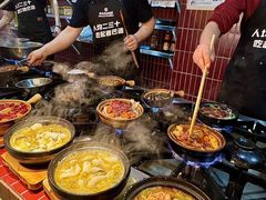 -有红鸡毛店·砂锅菜(抚琴夜市店)