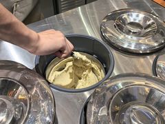 -野人先生Gelato(上海长宁龙之梦店)