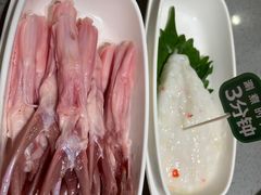 鸭舌-海底捞火锅(漕宝路店)