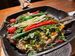 香茅草烤罗非鱼-云海肴·汽锅鸡·云南代表菜(美罗城店)