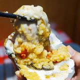 比我的手掌心还大，肉饱满度100%，咬一口，爆汁哇