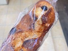红酒无花果长笛-慢熟面包店bud bread(孩儿巷店)