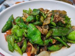 -独一佳老胡湘菜馆(矿山路店)