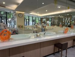 -宝生月子中心·独栋独院式(南山店)