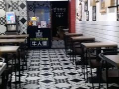 大堂-牛纽塔·牛人堡(群众路店)