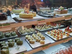 -亚马逊环球美食百汇(新城吾悦广场店)