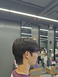 -藤野造型烫发染发