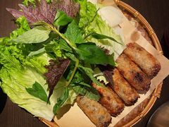 -大头虾越式风味餐厅(光明广场店)