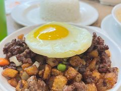 干免治牛肉饭-喜莲咖啡
