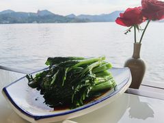 白灼菜心-柳莺湖上·湖景餐厅·江南菜(西湖店)