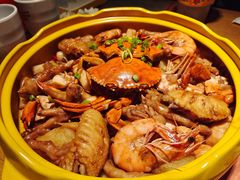 -多嘴肉蟹煲(万达店)