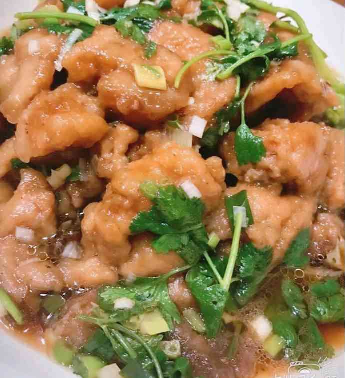 鲁阳菜馆-"鲁阳快餐是个老店了,以前上学的时候经常去.