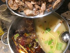 梭边鱼-肖肖酸萝卜鱼火锅(总店)