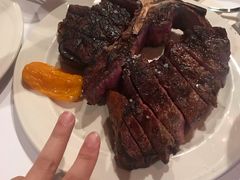 -Keens Steakhouse