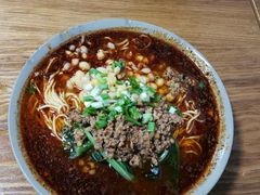 -丁丁猫重庆小面(徐州路店)