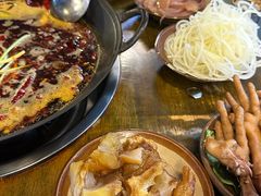 -黄潇洒老火锅(九眼桥宏济巷店)