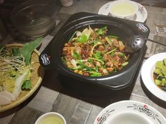 -鸣牌鸡煲(大岭山店)