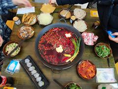 -黄潇洒老火锅(九眼桥宏济巷店)