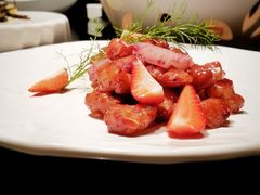 蓝莓咕咾肉-凤凰湘语·海派湘菜(浦东旗舰店)