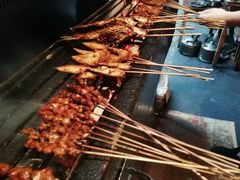 -峨眉一绝姐妹烧烤(峨眉花园店)