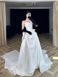 -予白婚纱礼服馆