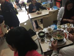 -闫家驴肉老店(华电一校店)