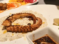 -Efes Turkish & Mediterranean Cuisine 艾菲斯餐厅(陆家嘴店)