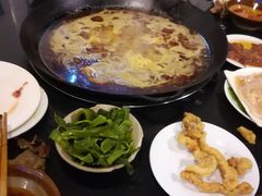 -苟味道老火锅(黄桷坪店)