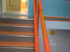 -小门牙好性格托育(北外滩中心)