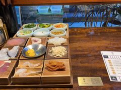 -银米·云南传统过桥米线(双廊黑金冠店)