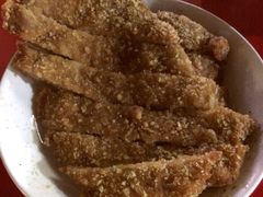 炸猪排-潘国仙耳光馄饨(黄家阙路店)