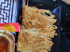 -云晓光头烧烤吧(盛夏店)