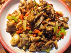 -老三样·美食研究中心(世贸路店)