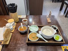 -蟹上黄·蟹黄面·江南糖水(人民广场店)