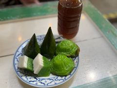 -莫定标娘惹糕点